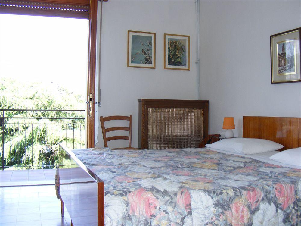 Casa Palmira Leilighet Brenzone sul Garda Eksteriør bilde