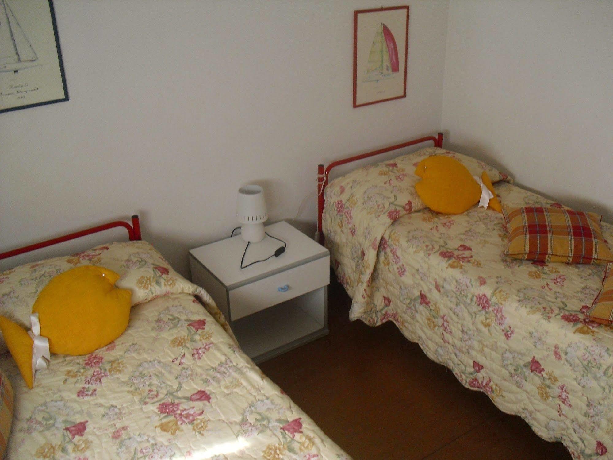 Casa Palmira Leilighet Brenzone sul Garda Eksteriør bilde