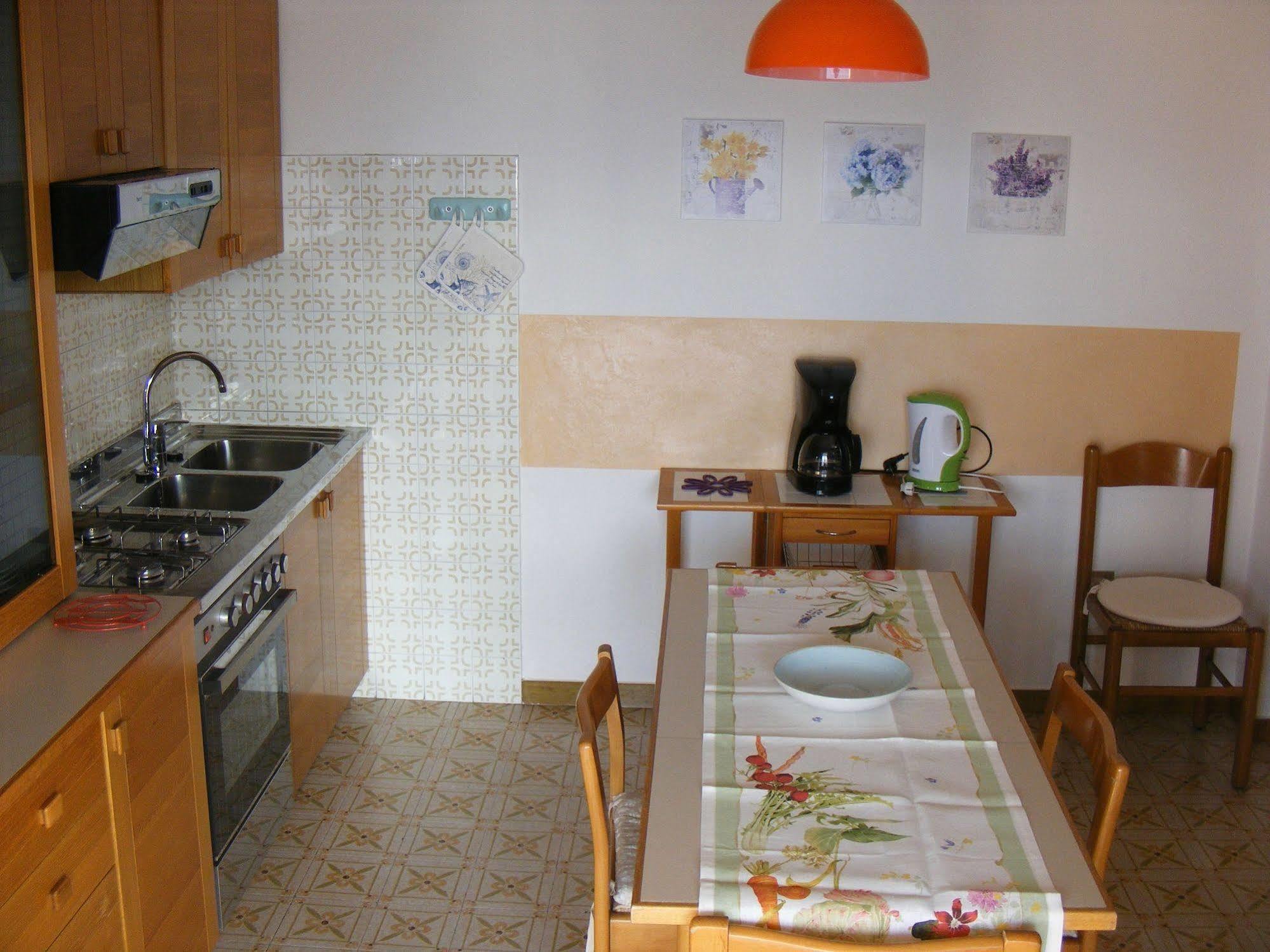 Casa Palmira Leilighet Brenzone sul Garda Eksteriør bilde